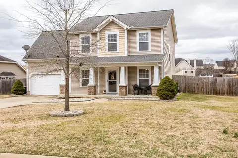3710 Ivanora Dr, Spring Hill, TN 37174 photo 2