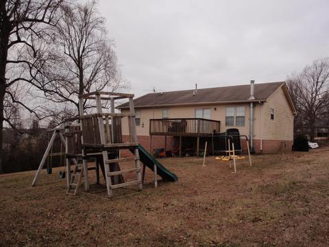 805 Blakemore Rd, Dickson, TN 37055 photo 4