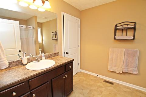606 Berry Cir, Springfield, TN 37172 photo 16