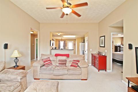 606 Berry Cir, Springfield, TN 37172 photo 7