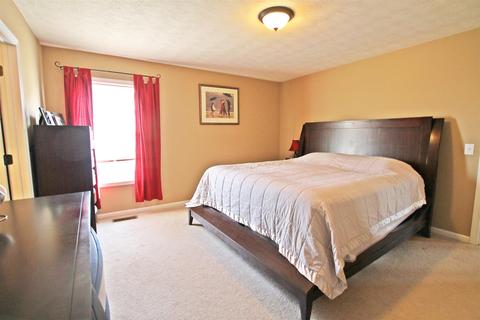 606 Berry Cir, Springfield, TN 37172 photo 13