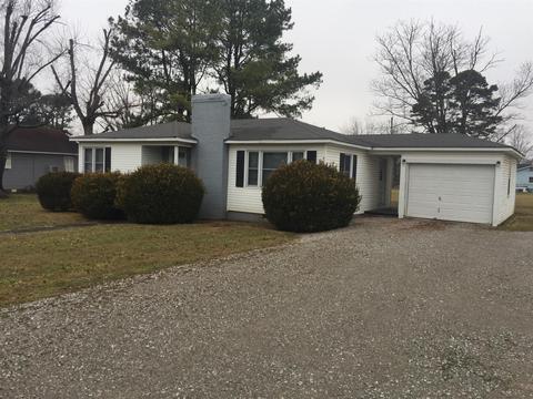1206 W Main St, Decherd, TN 37324 photo 1