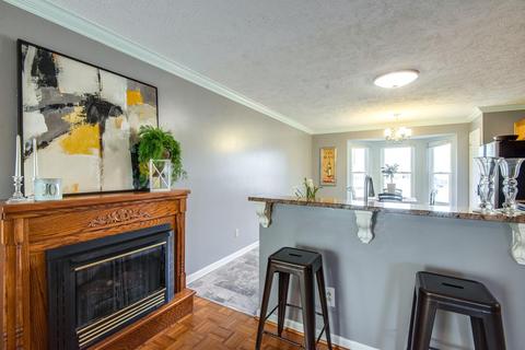 1006 Robert Ct, Dickson, TN 37055 photo 8