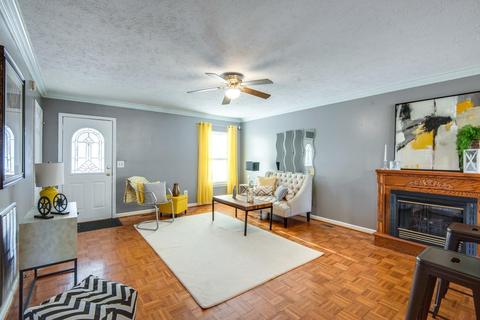 1006 Robert Ct, Dickson, TN 37055 photo 5