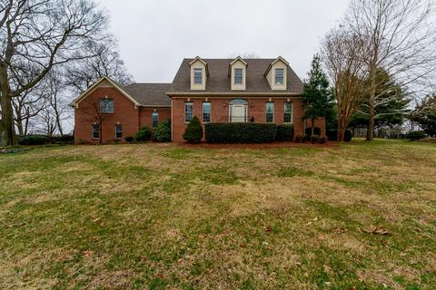 1908 Springcroft Dr, Franklin, TN 37067 photo 1