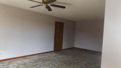 155 Southside Rd, Cunningham, TN 37052 photo 2