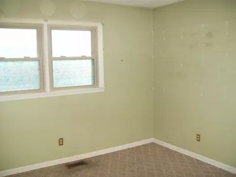 100 Lakeview Dr, Decherd, TN 37324 photo 9