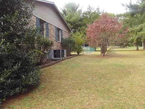 100 Lakeview Dr, Decherd, TN 37324 photo 22