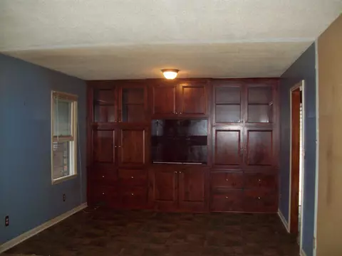 100 Lakeview Dr, Decherd, TN 37324 photo 3