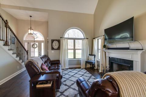 222 Stephen St, Dickson, TN 37055 photo 3