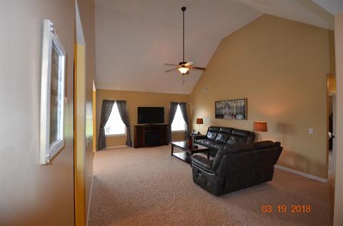 406 Gateway Dr, Murfreesboro, TN 37127 photo 4