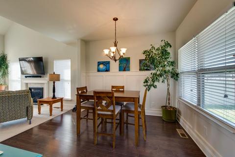 1086 Achiever Cir, Spring Hill, TN 37174 photo 9