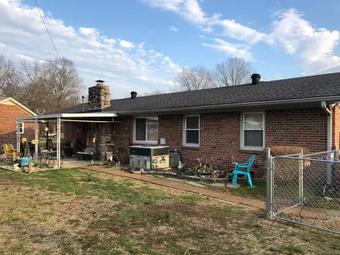2404 Allison Ln, Springfield, TN 37172 photo 2