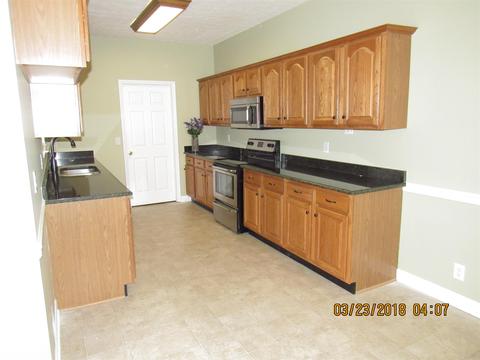 519 E Clark Blvd, Murfreesboro, TN 37130 photo 4