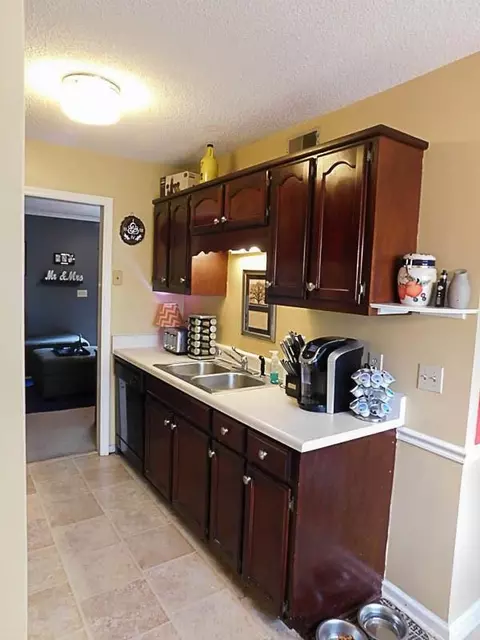 1036 Silver Point Dr, Murfreesboro, TN 37130 photo 7