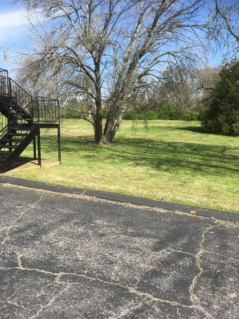 216 Wellington Dr, Madison, TN 37115 photo 4