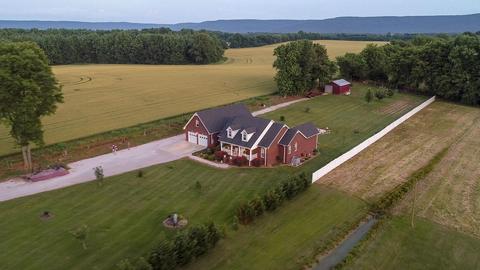 322 Dabbs Rd, Decherd, TN 37324 photo 1