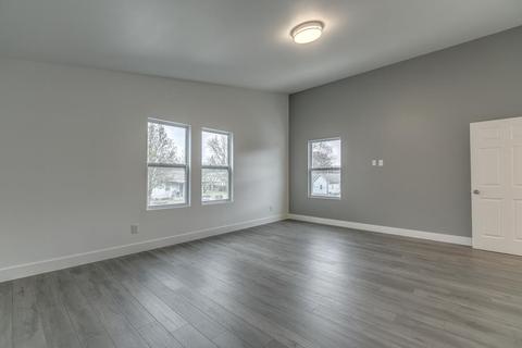 218 E Oak St, Murfreesboro, TN 37130 photo 24