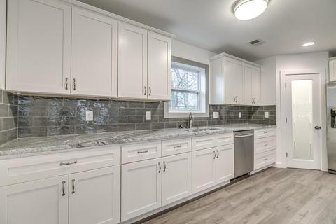 218 E Oak St, Murfreesboro, TN 37130 photo 14