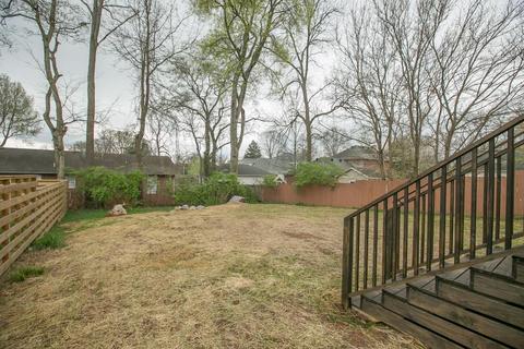 218 E Oak St, Murfreesboro, TN 37130 photo 4