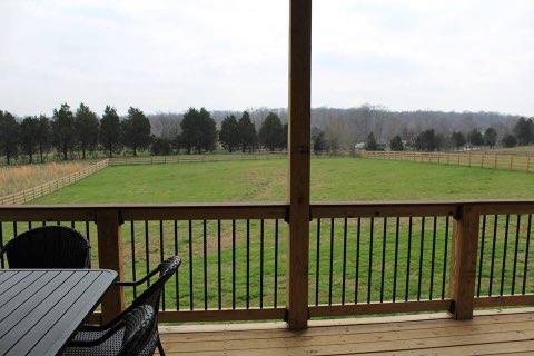 1066 Myatt Loop Rd, Burns, TN 37029 photo 4