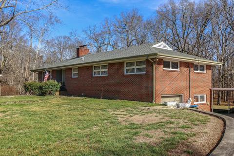 1003 Sycamore Dr, Manchester, TN 37355 photo 2