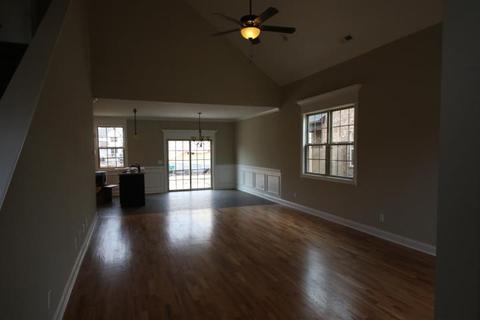 2922 Lightning Bug Dr, Murfreesboro, TN 37129 photo 4