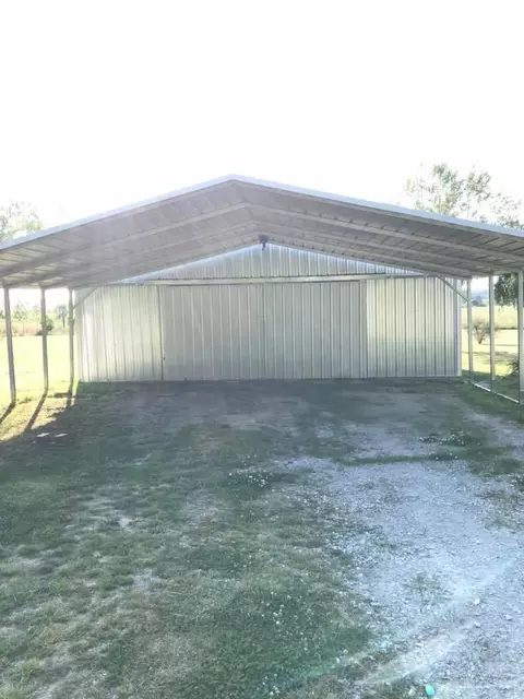 219 Stevens Ln, Decherd, TN 37324 photo 2