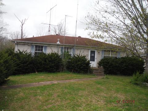 118 Mae Cir, Dickson, TN 37055 photo 1