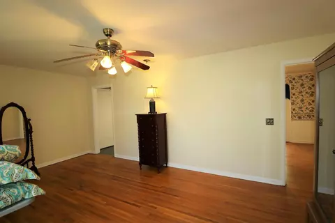 1602 Bartway Dr, Murfreesboro, TN 37130 photo 3