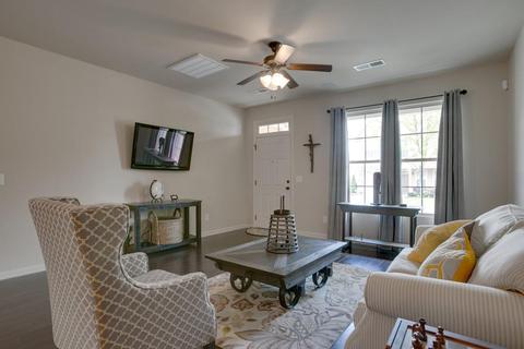 916 Brigade Loop, Murfreesboro, TN 37128 photo 8