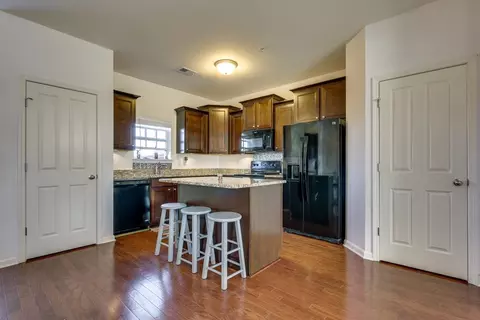 2048 Hemlock Dr, Spring Hill, TN 37174 photo 9