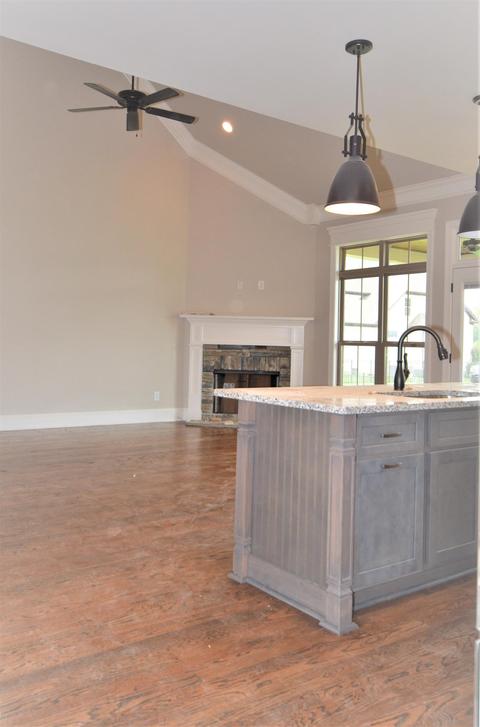 1024 Alpaca Dr, Spring Hill, TN 37174 photo 6