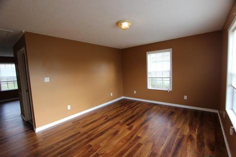 108 Lee Cir, Dover, TN 37058 photo 6