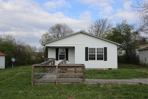 108 Lee Cir, Dover, TN 37058 photo 3