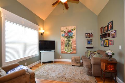 1917 Walking Dr, Murfreesboro, TN 37130 photo 12