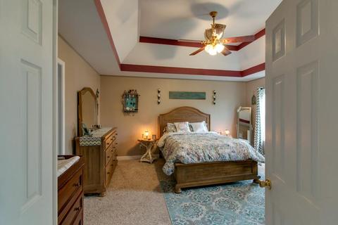 536 Spring St, Dover, TN 37058 photo 9