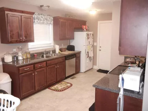 1017 Halverson Dr, Murfreesboro, TN 37128 photo 5