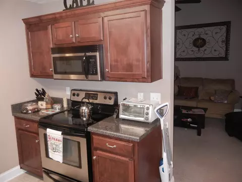 1017 Halverson Dr, Murfreesboro, TN 37128 photo 6