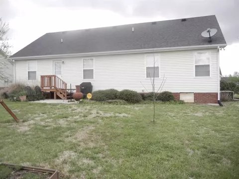 1017 Halverson Dr, Murfreesboro, TN 37128 photo 2