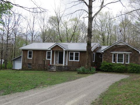 3350 Par Dr, Centerville, TN 37033 photo 1
