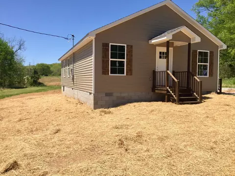 263 Drew Dr, Pulaski, TN 38478 photo 2