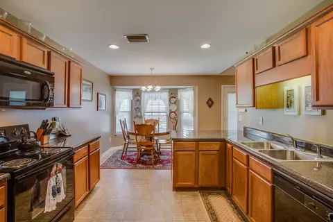 4013 Sequoia Trl, Spring Hill, TN 37174 photo 11