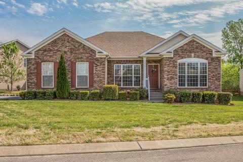 1012 Solomon Ln, Spring Hill, TN 37174 photo 1