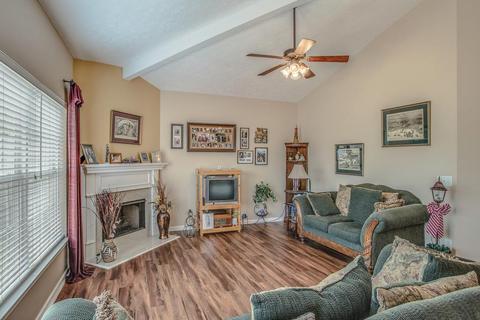 1012 Solomon Ln, Spring Hill, TN 37174 photo 9