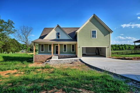 1068 Myatt Loop, Burns, TN 37029 photo 1