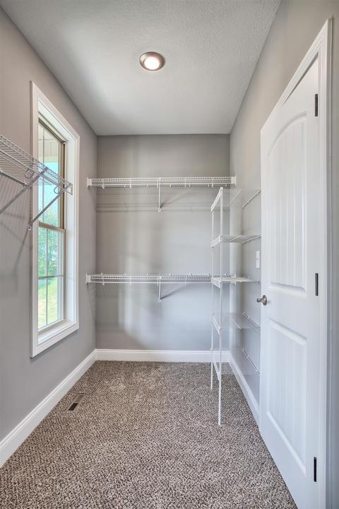 1068 Myatt Loop, Burns, TN 37029 photo 13