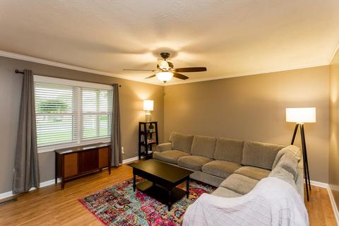 512 Crocus Ct, Murfreesboro, TN 37128 photo 4