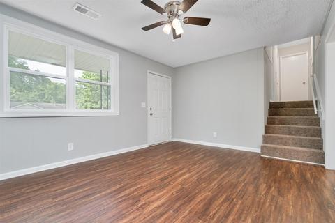 202 23rd Ave E, Springfield, TN 37172 photo 9