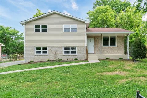 202 23rd Ave E, Springfield, TN 37172 photo 1